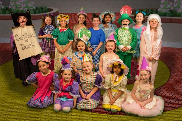 The Yardley Players Present &#34;The Wizard of Oz&#34;