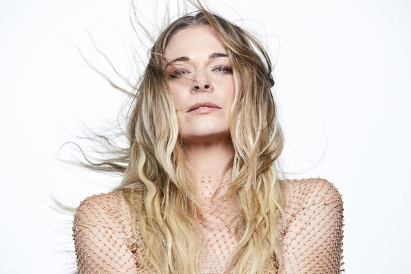 State Theatre New Jersey presents LeAnn Rimes; Williams Honor to Open