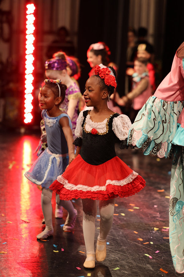 Roxey Ballet presents &#34;The Nutcracker&#34; at Villa Victoria Theater